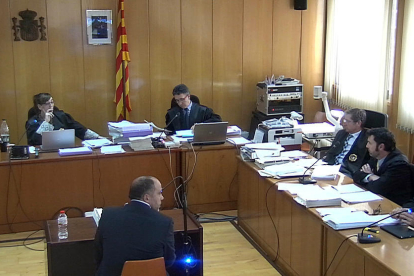 Pedro Figueiredo declarant al judici que es va celebrar l'any 2016.