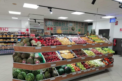 Un supermercat franquiciat de la marca SUMA.