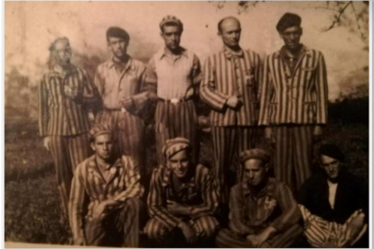 Tomàs Salaet, un dels benifalletencs deportats als camps naxis, segon a baix a l'esquerra.