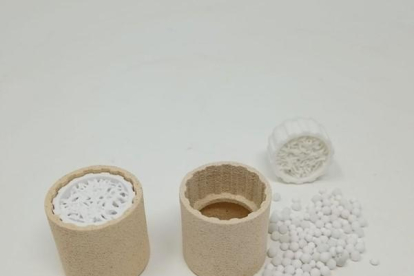 Imatge del filtre ceràmic imprès en 3D.