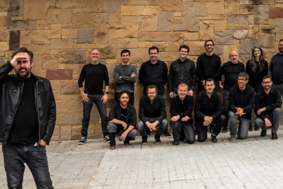 Roger Mas i la Cobla Sant Jordi ompliran de música el Camp d'Esports de la Febró.