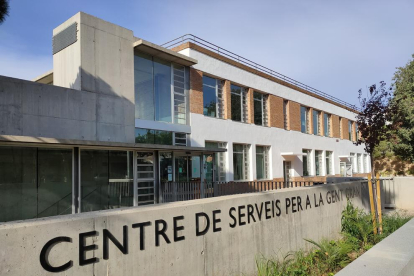 Façana del El Centre de Serveis per a la Gent Gran del Morell.