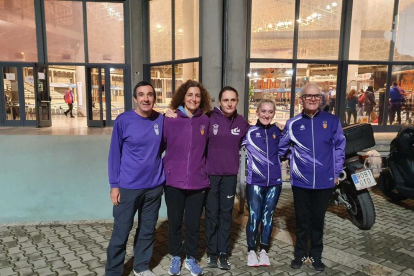 Els atletes del CA Tarragona després de la seva participació al Campionat d'Espanya Màster.