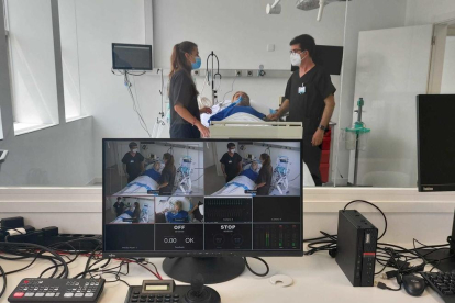 Imatge de la formació a l'aula de la Unitat de Simulació Clínica de l'Hospital Joan XXIII de Tarragona.