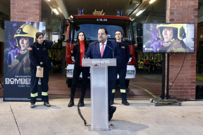 Presentación para anunciar las medidas para avanzar en la igualdad de género en el cuerpo de Bomberos.