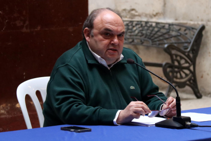 El concejal de Economía y Hacienda del Ayuntamiento de Tarragona, Jordi Fortuny, en la presentación de los presupuestos para 2023.