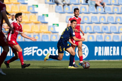 Un error de Francesc Fullana en medio del campo provocó que el Nàstic marcase el gol el sábado.