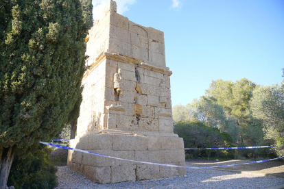 Imatge de la Torre dels Escipions, afectada per la caiguda d'un llamp