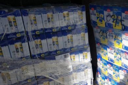 Lidl ha dado 2.000 litros de leche este mes de febrero.