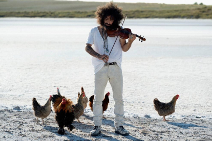 Imatge promocional del violinista libanès, Ara Malikian.