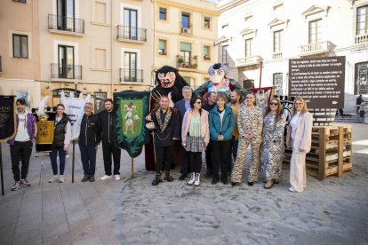 Imatge de la presentació a la plaça de la Font.