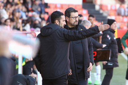 Dani Vidal y Iñaki Alonso durante el partido contra la SD Logroñés.