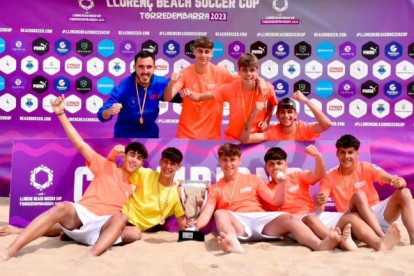 El CFP Torredembarra guanya la Llorenç Beach Soccer Cup 2023