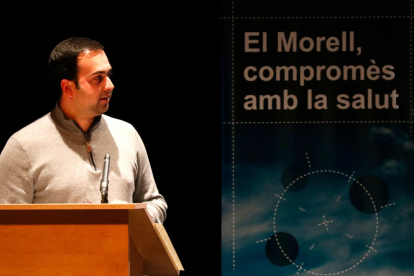 El alcalde de El Morell, Eloi Calbet, durante la presentación de los dos estudios de la calidad del aire impulsados por el ayuntamiento.