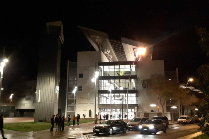 El centro comercial de Reus apagará las luces exteriores de las 20.30 hasta las 21.30 horas del sábado.