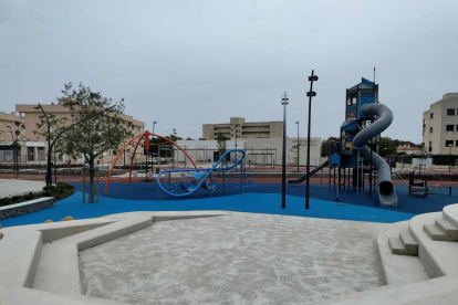 Imatge del nou parc de la plaça de Jaén de Miami Platja.