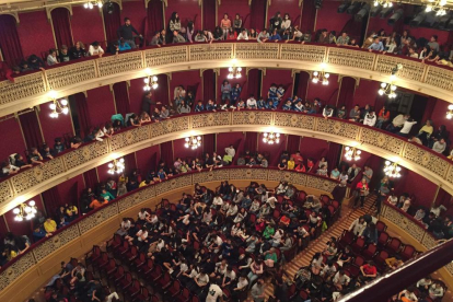 El teatre Fortuny ple durant la primera edició del