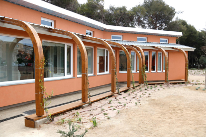 Exterior del centro barnahus en el complejo educativo de Tarragona donde atienden a víctimas menores de abuso sexual.