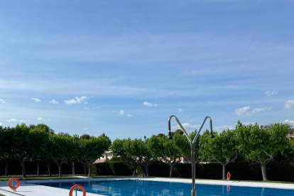 La piscina municipal de Constantí abrirá sus puertas el 17 de junio hasta el 11 de septiembre.