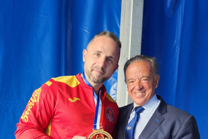 Vicenç Redondo guanya l'or en el Campionat d'Europa de Fitness