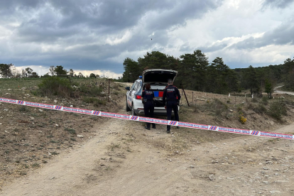 Una cinta i un vehicle dels Mossos