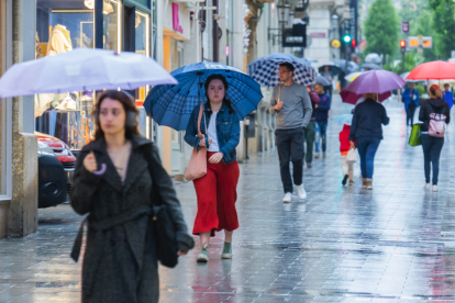 La pluja va ser la protagonista d'ahir, mentre que avui els ruixats se centrin a l'Ebre.