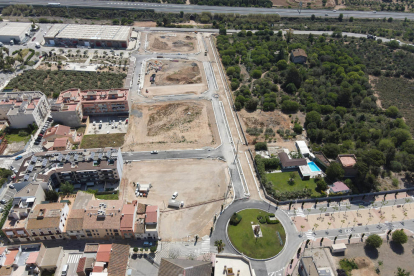 Vista aèria de la situació actual del nou tram de l'avinguda Mina de Madró.