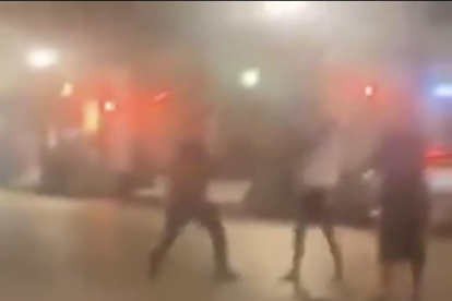Imatge extreta d'un vídeo de la baralla publicat a xarxes socials.