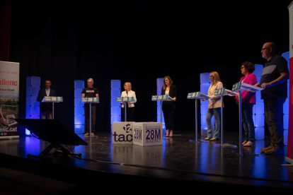 Imatge del debat de candidats que es va fer sobre l'escenari del Teatre Principal.