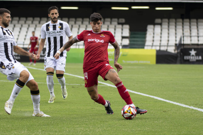 Óscar Sanz va ser un dels millors jugadors contra el Castellón.