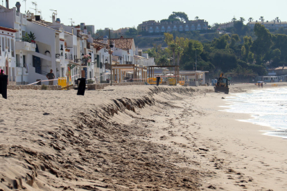 El estado de la playa de Altafulla, semanas después de la aportación de arena.