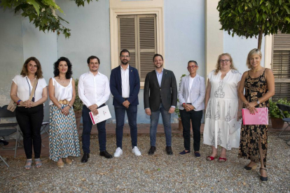 Cecilia Mangini, Sonia Orts, Guillermo García, Nacho García, Rubén Viñuales, Isabel Mascaró, Sandra Ramos y Montse Adan.