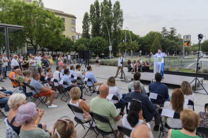 El secretari general de Vox, Ignacio Garriga, durant l'acte d'ahir a Reus.