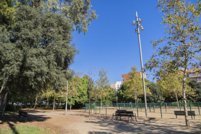 Imagen actual del parque del Doctor Tricaz, donde se anunció que se ubicaría el Centro Cívico Garbí.