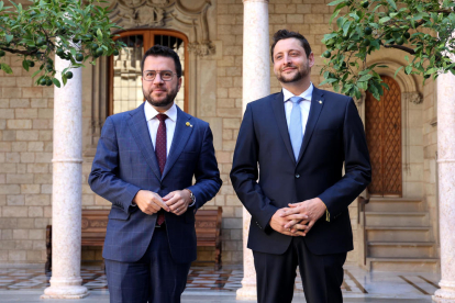 El president del Govern, Pere Aragonès, abans de reunir-se amb l'alcalde de Tarragona, Rubén Viñuales, al Palau de la Generalitat.