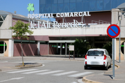 Fotografia d'arxiu de l'exterior de l'Hospital Comarcal de l'Alt Penedès, a Vilafranca.