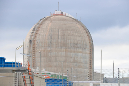 Recinto de la central nuclear Vandellós II.