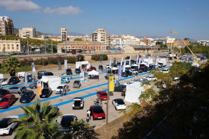 Un año más las atracciones de la Feria de Santa Teresa se ubicarán al parking de avenida del Camp d'Esports.