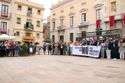 Concentració a la plaça de la Font per l