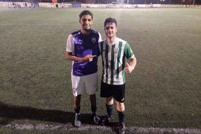 Els jugadors Wasim Hmimou (Racing) i Adrián Quiñones (Cultural).