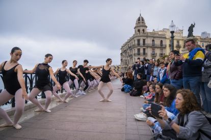 Dansa al Balcó del Mediterrani