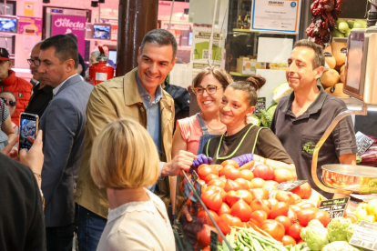 Imatge de la visita per sorpresa de Pedro Sánchez a Tarragona.