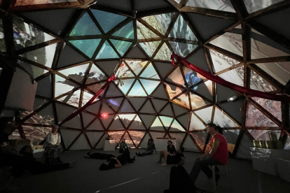 Imatge de la cúpula instal·lada al Moll de Costa.