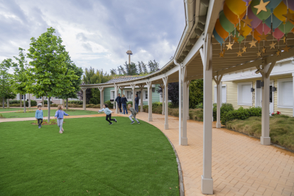 El ressort Dreams Village, que va arrencar el 2019, té un espai superior als 8.000 m2 i disposa de diverses instal·lacions per a fer-hi activitats lúdic-terapèutiques.