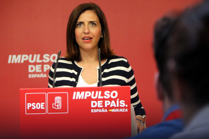 Imatge d'arxiu de la portaveu del PSOE, Esther Peña la seu del partit a Madrid