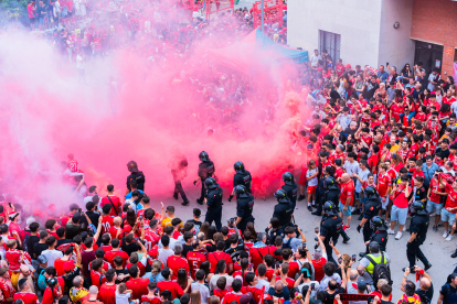 Imatges prèvies al partit entre el Nàstic i el Málaga