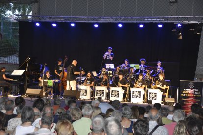 La Sant Andreu Jazz Band durant la seva actuació.