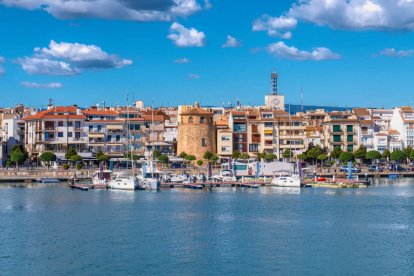 Imatge de la costa de Cambrils vista des del Mar.