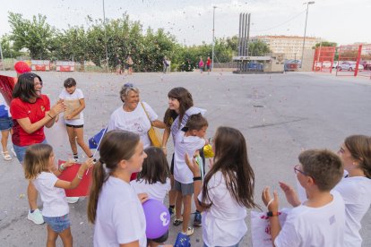 Imatge de l'acte de rebuda a la tricampiona Carla Plana.