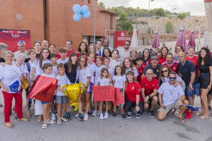 Imatge de l'acte de rebuda a la tricampiona Carla Plana.